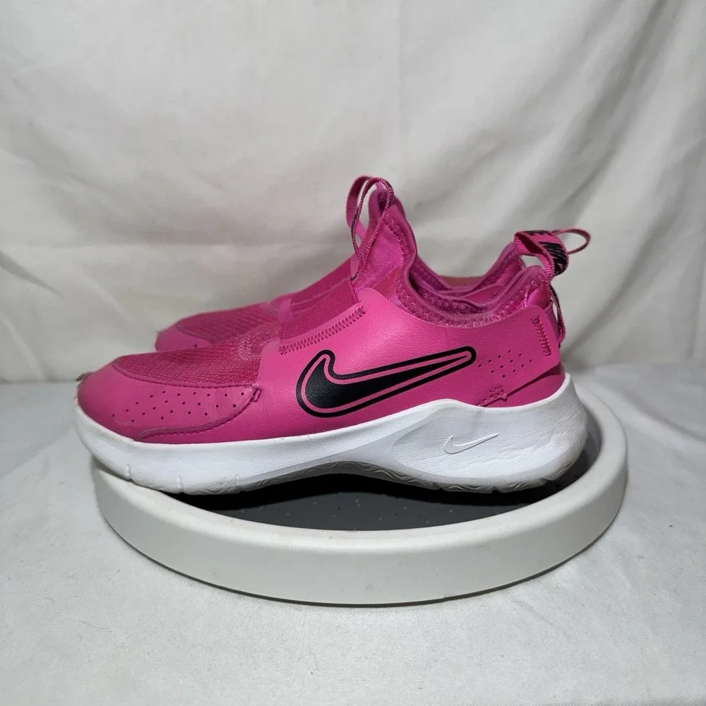 Nike children size